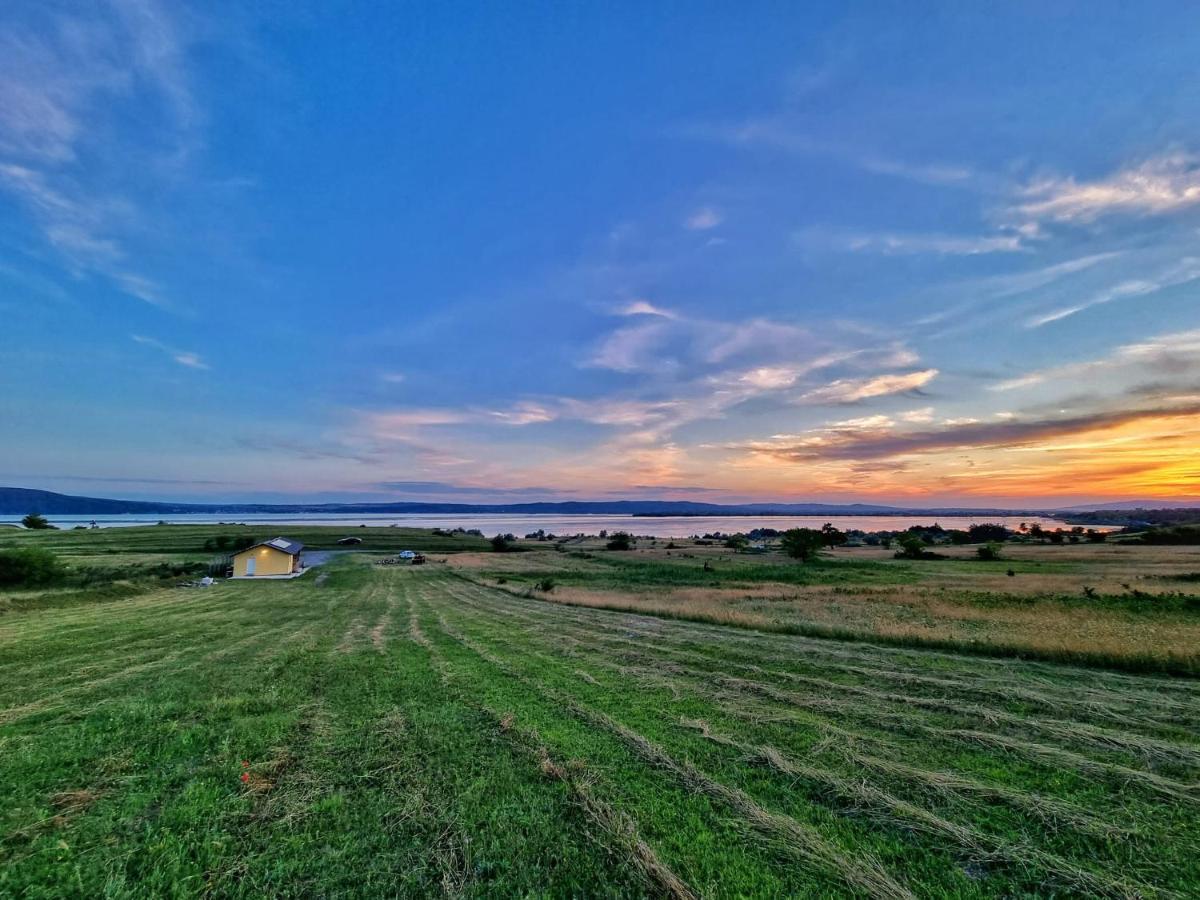 Cabana Varad Coronini Moldova Veche ภายนอก รูปภาพ